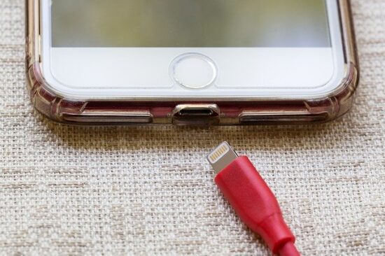 Enhancing The Iphone Battery Life – 5 Tricks To Play