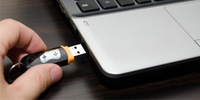 How to Run a Game from USB Flash Drive