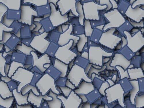 7 expert tips to reach more customers on Facebook