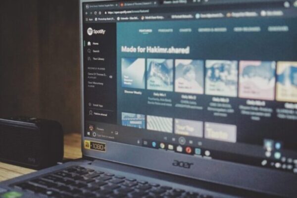spotify keeps crashing windows 10 spotify keeps crashing windows 10