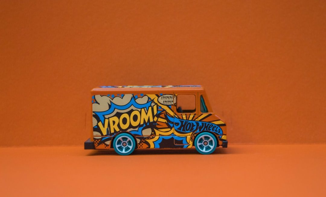 Top-Rated Logo Generators for Logistics Companies Creating Scalable Logos for Vehicles, Apps, and Print